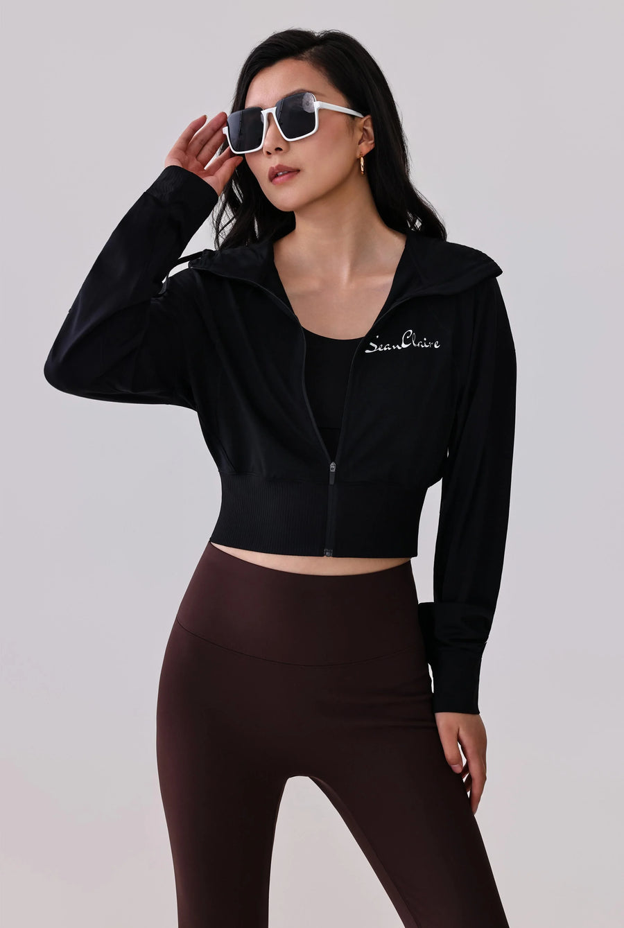 13_e70a1a3c-3835-45f2-a5c0-d7b699dbbbdc - Seanclaire Athletica