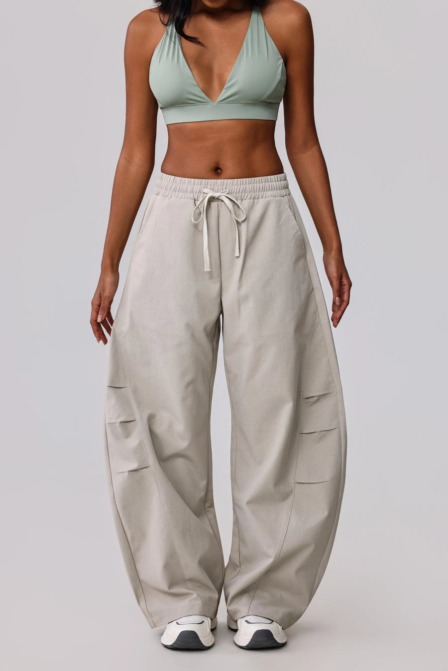 Elevate SharkFin Ballon Pants Light Beige