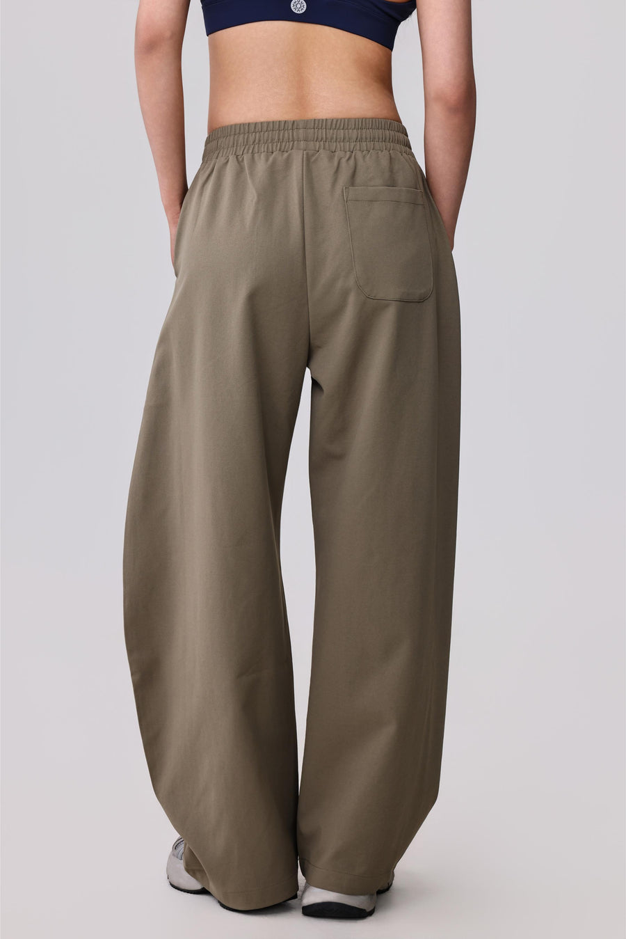 Elevate SharkFin Ballon Pants Driftwood Brown